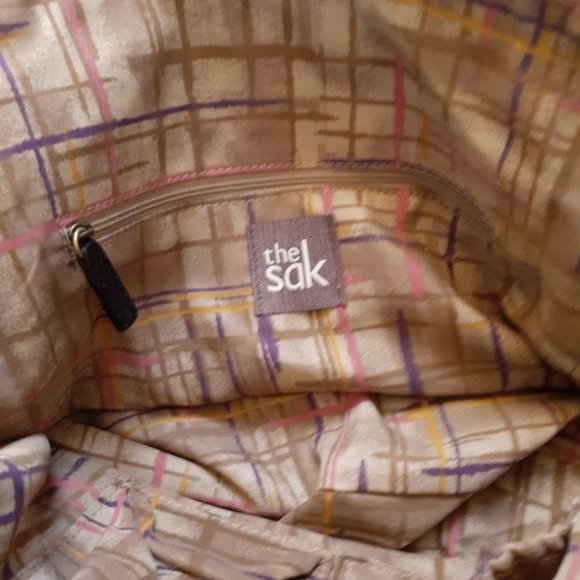 The Sak Iris Black Pebbled Leather Tote Bag - Picture 12 of 16